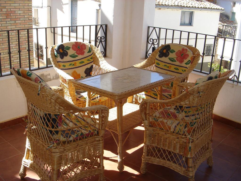 Apartamentos Serrano Ribatajada Ngoại thất bức ảnh