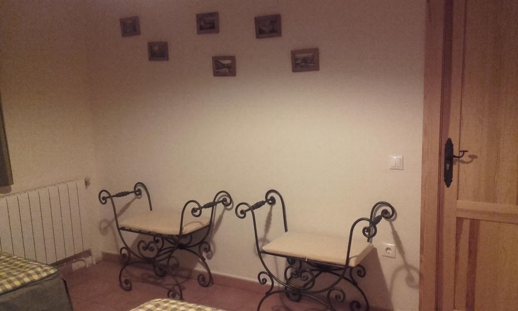 Apartamentos Serrano Ribatajada Ngoại thất bức ảnh